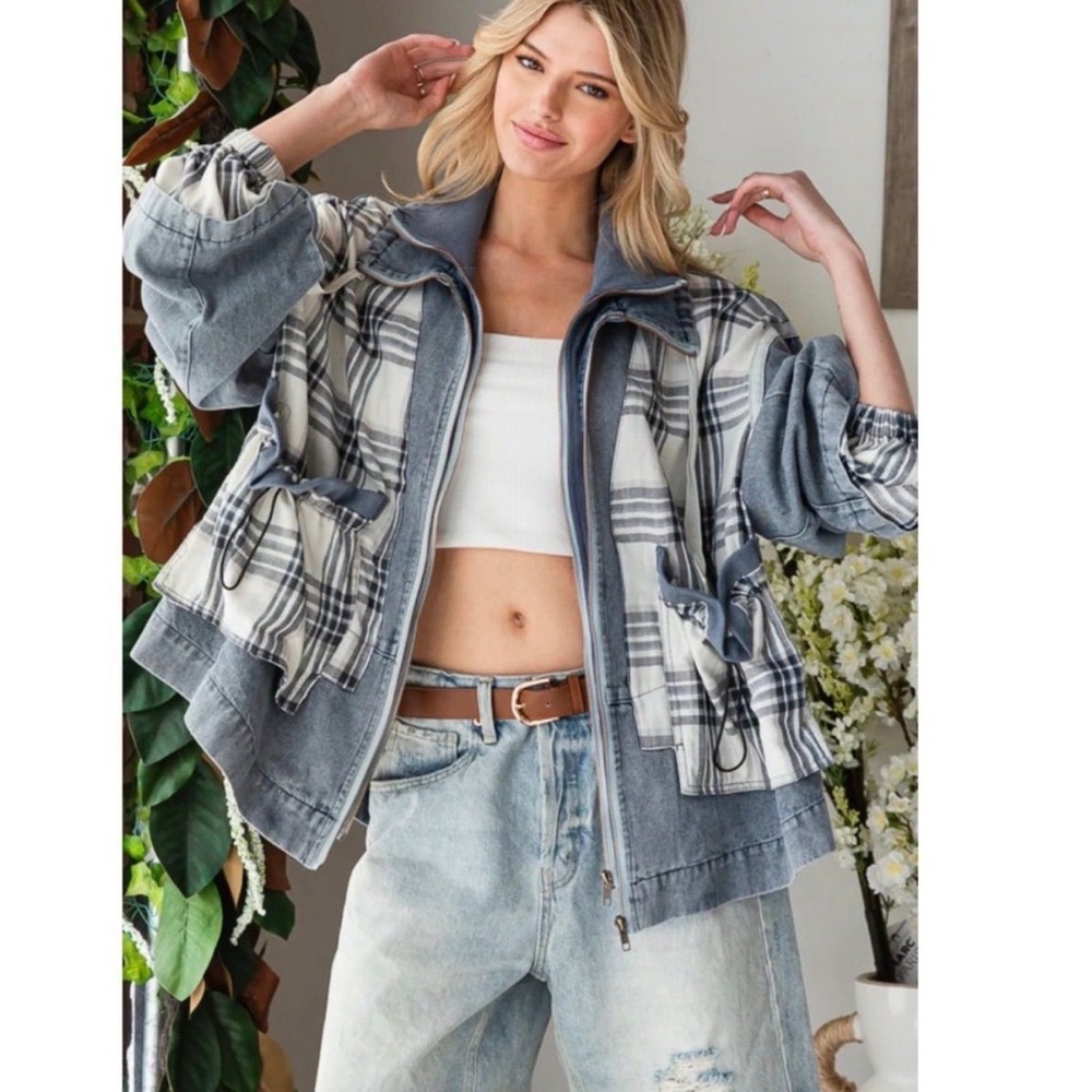 Oli & Hali Plaid Gray Women's Jacket